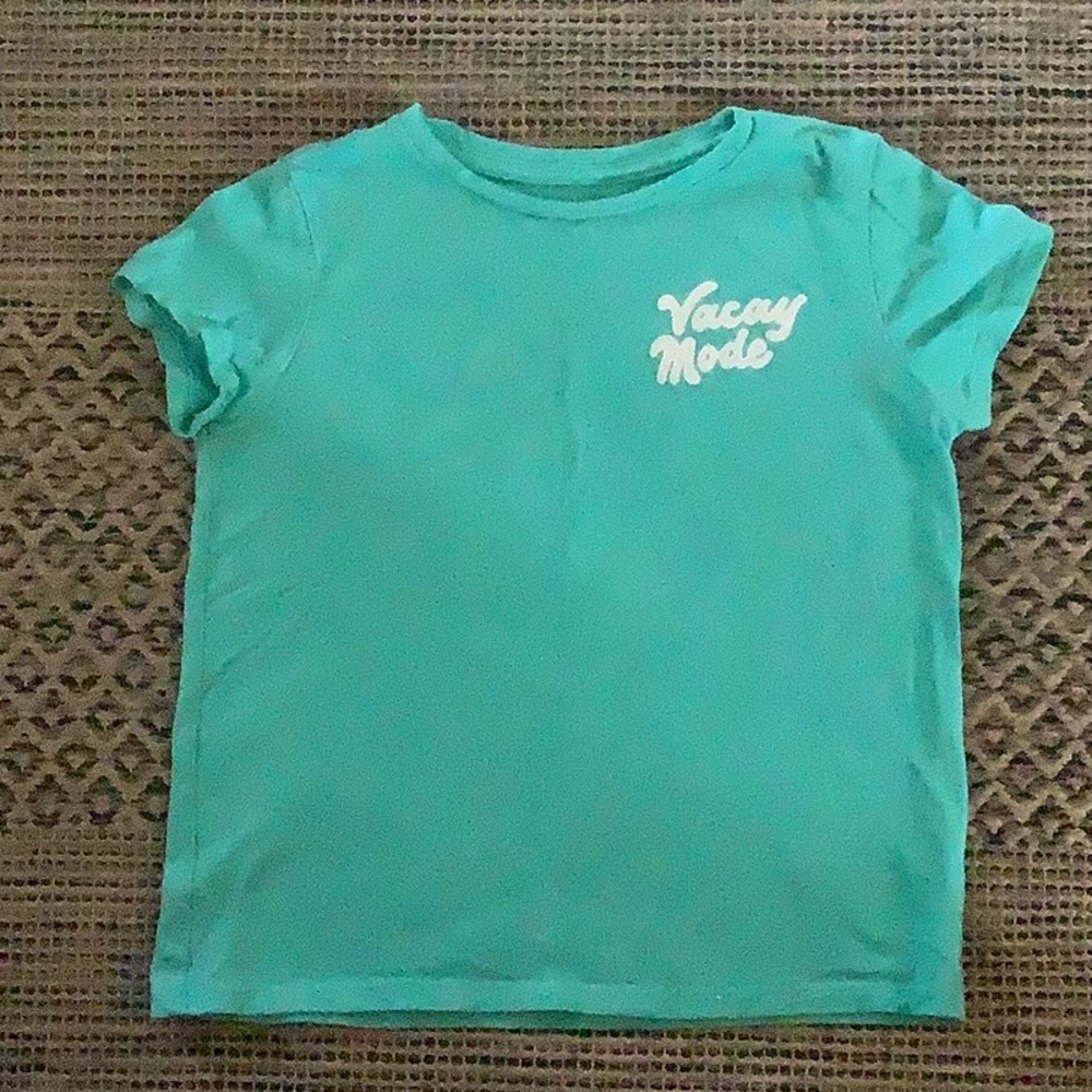Vacy mode shirt blue with flower heart on the back